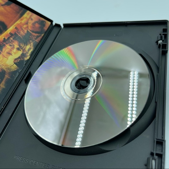 5/$15 Auto Focus DVD Open Box - Picture 6 of 6